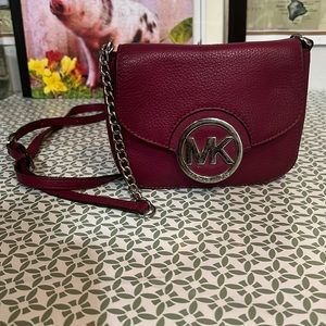 Michael Michael Kors Logo crossbody purse